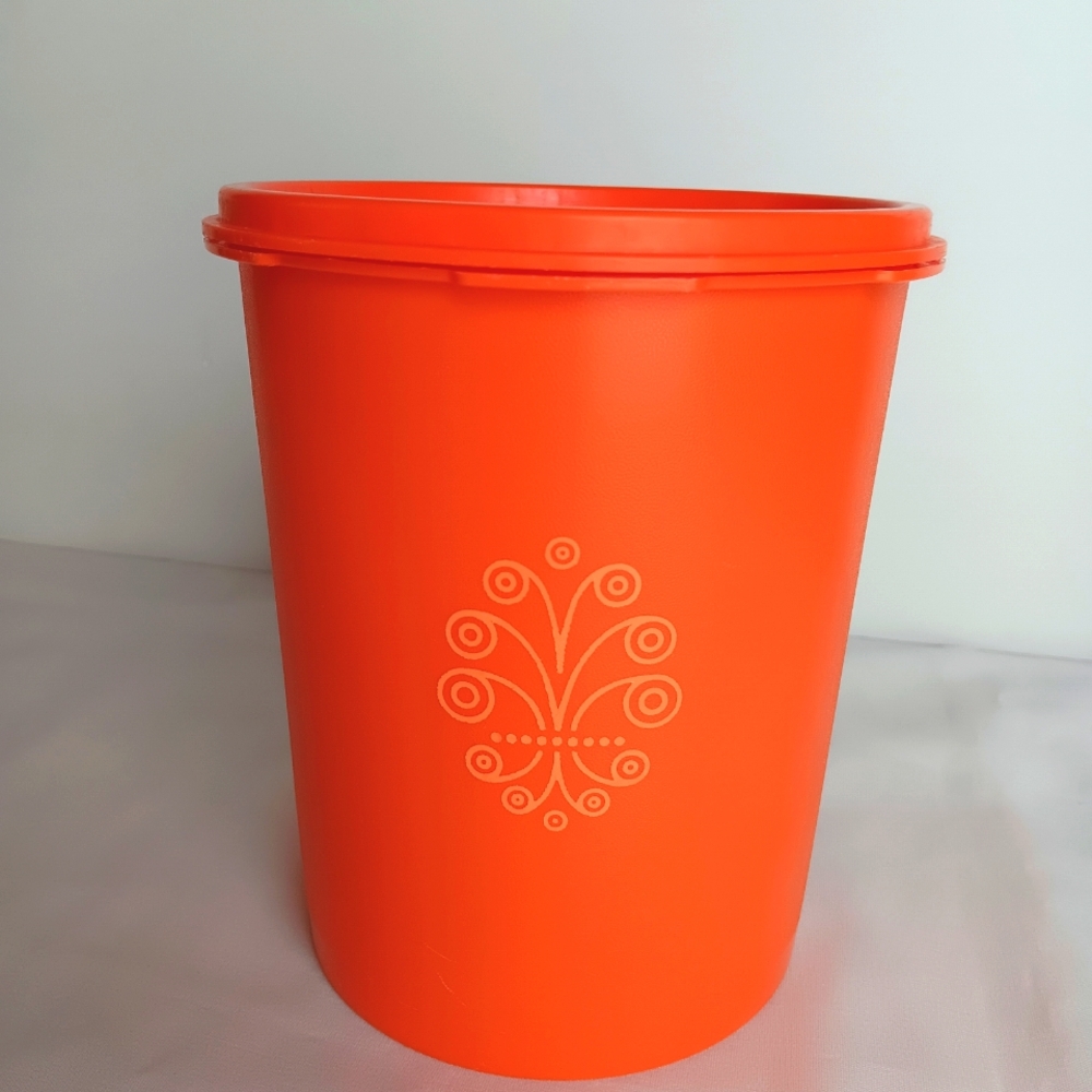 Tupperware Vtg. Orange 6 3/4"×5 1/2" Decorative Storage Container Bin